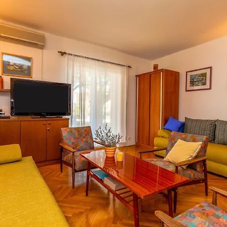 Holiday home Fuer 5 Personen Ca 112 Qm In Kornic, Kvarner Bucht Krk Kornic