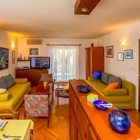 Fuer 5 Personen Ca 112 Qm In Kornic, Kvarner Bucht Krk Holiday home *